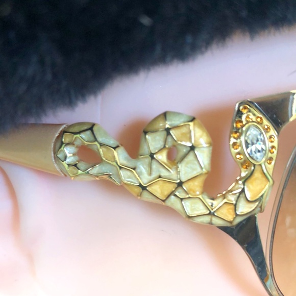 Roberto Cavalli Sunglasses w/ Case - Picture 9 of 11